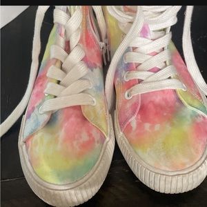 Girls sneakers cat and jack size 3